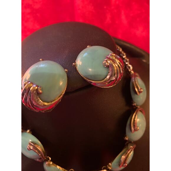 Chunky Demi Parure Turquoise Necklace, Bracelet and Earrings - Picture 7 of 7
